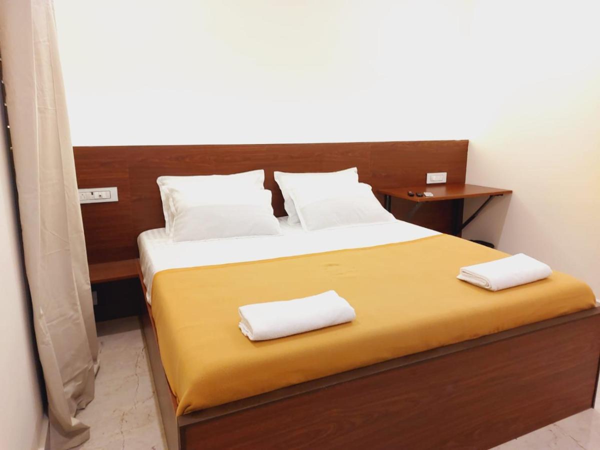 Chippy Residency Hotel Chennai Bagian luar foto