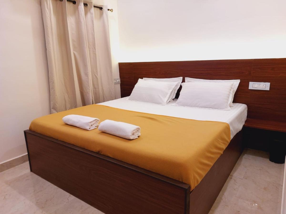 Chippy Residency Hotel Chennai Bagian luar foto